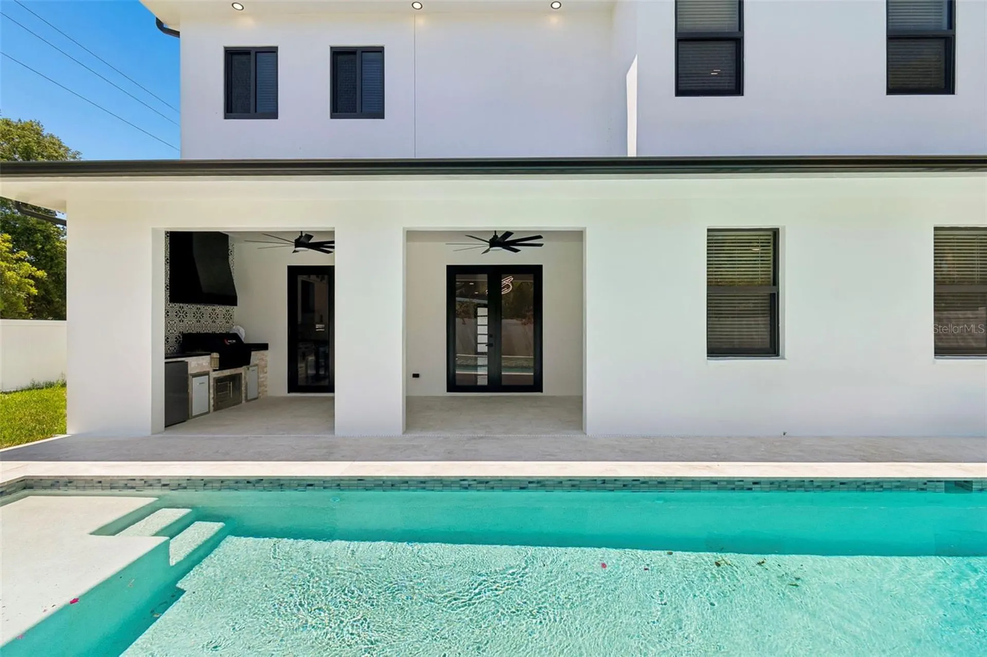 4101 W Mango Avenue Tampa FL 33616
