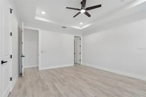 4101 W Mango Avenue Tampa FL 33616