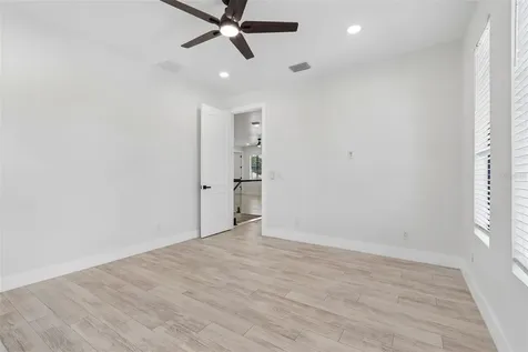 4101 W Mango Avenue Tampa FL 33616