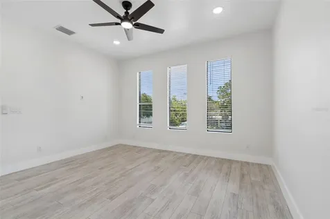 4101 W Mango Avenue Tampa FL 33616