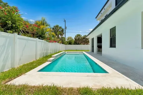 4101 W Mango Avenue Tampa FL 33616