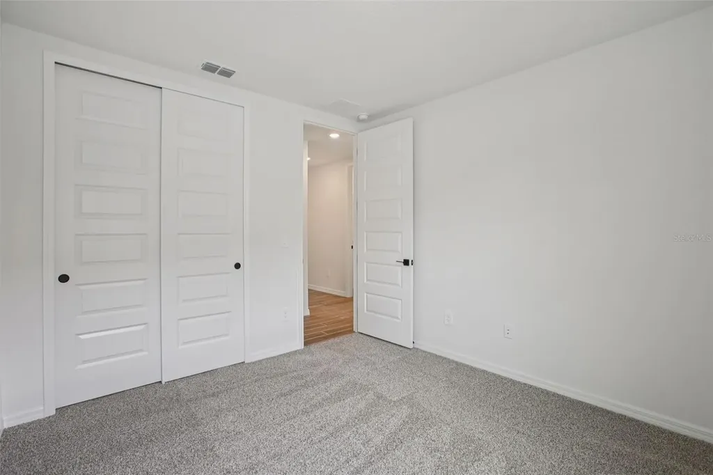 1763 Draughton Drive Zephyrhills FL 33541