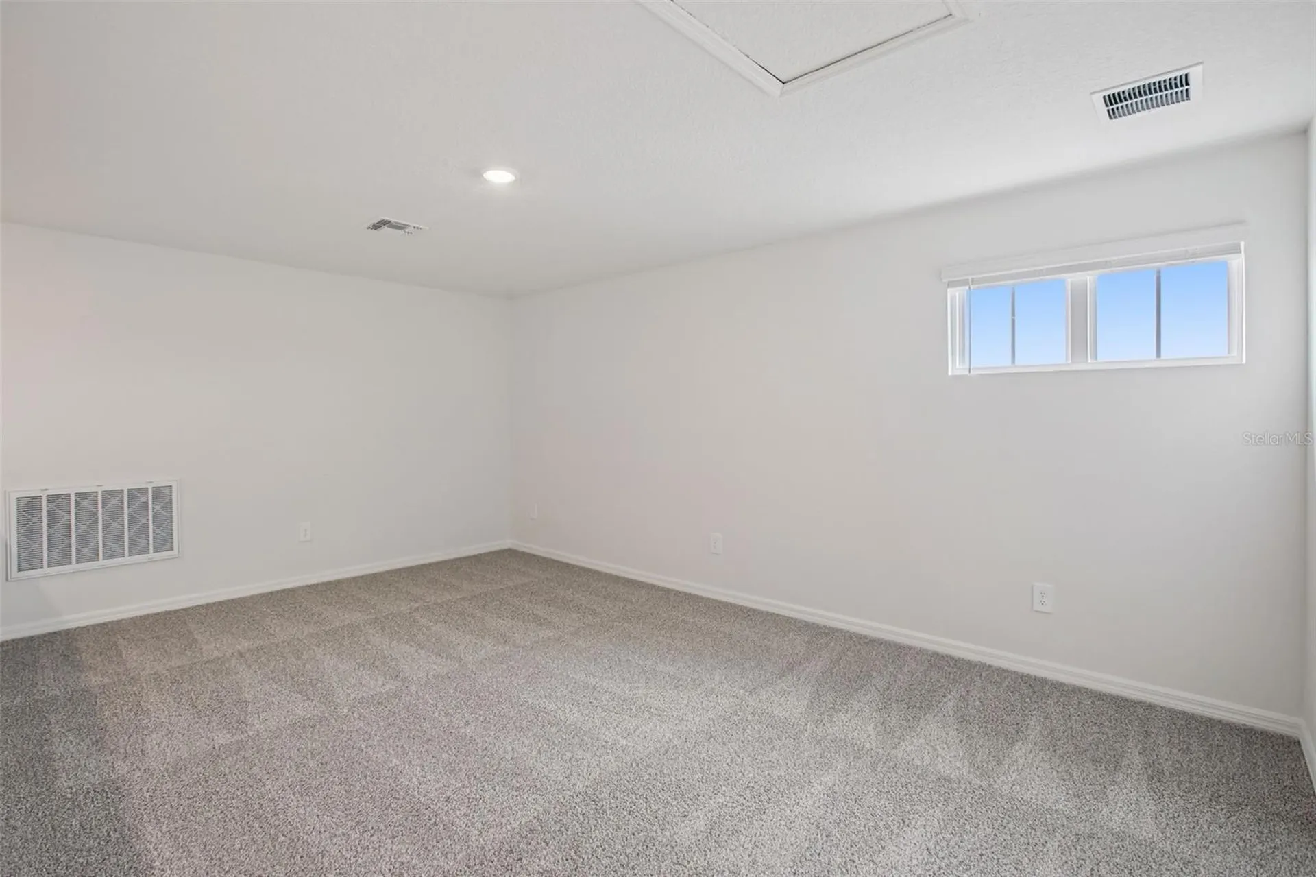 1763 Draughton Drive Zephyrhills FL 33541