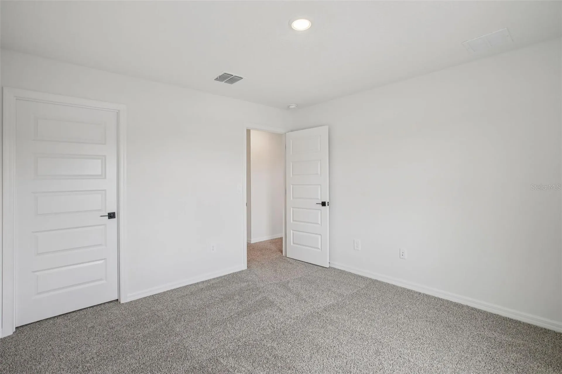 1763 Draughton Drive Zephyrhills FL 33541