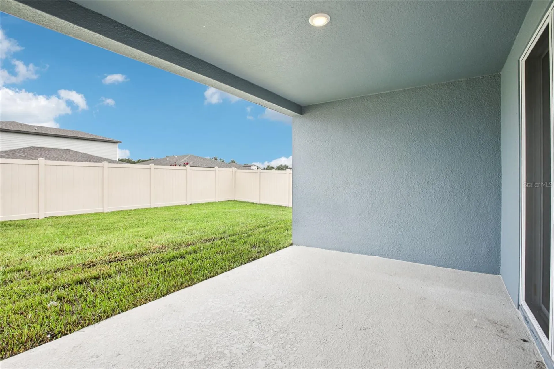 1763 Draughton Drive Zephyrhills FL 33541