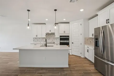 1763 Draughton Drive Zephyrhills FL 33541