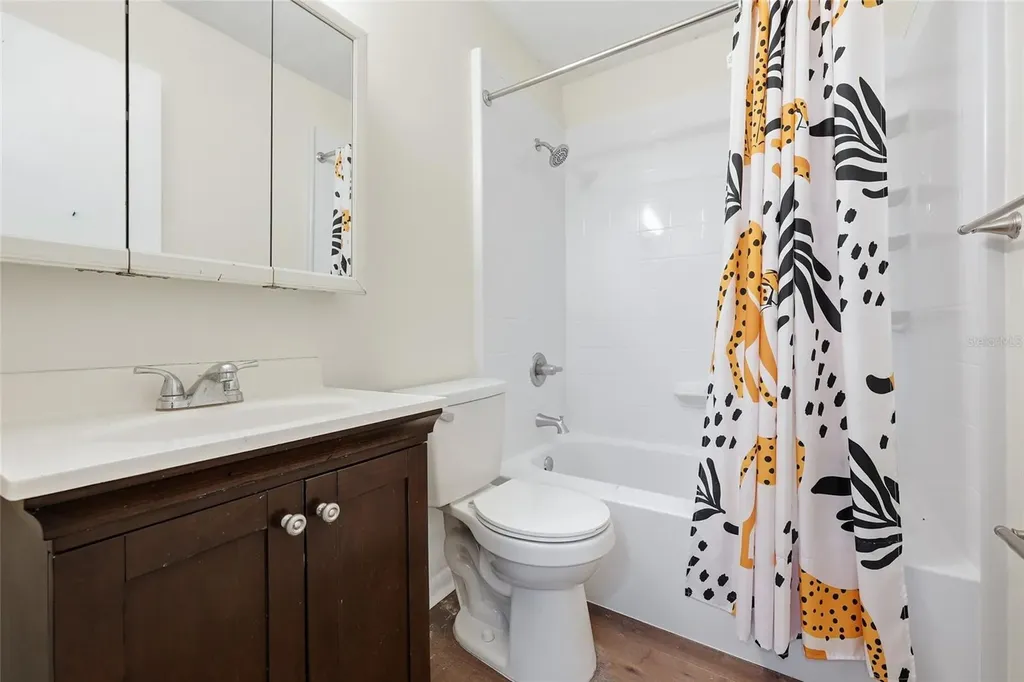 2735 SW 35th Place Gainesville FL 32608