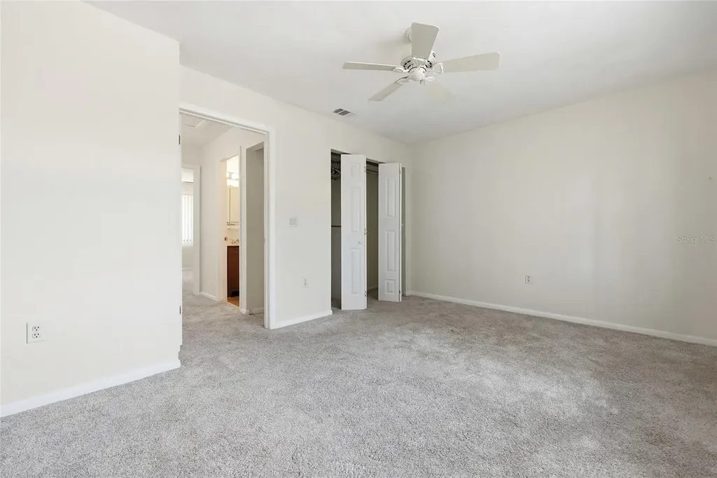 2735 SW 35th Place Gainesville FL 32608