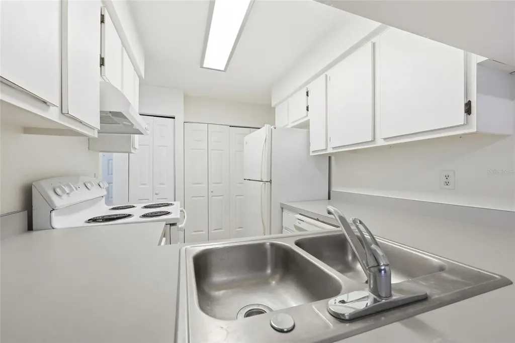 2735 SW 35th Place Gainesville FL 32608