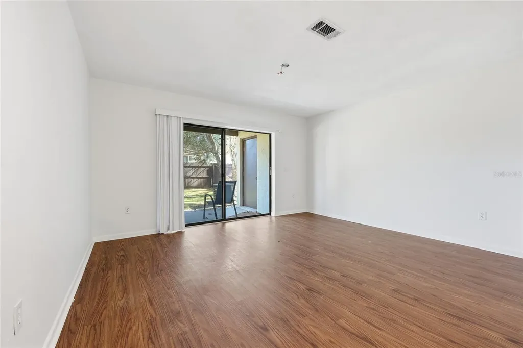2735 SW 35th Place Gainesville FL 32608