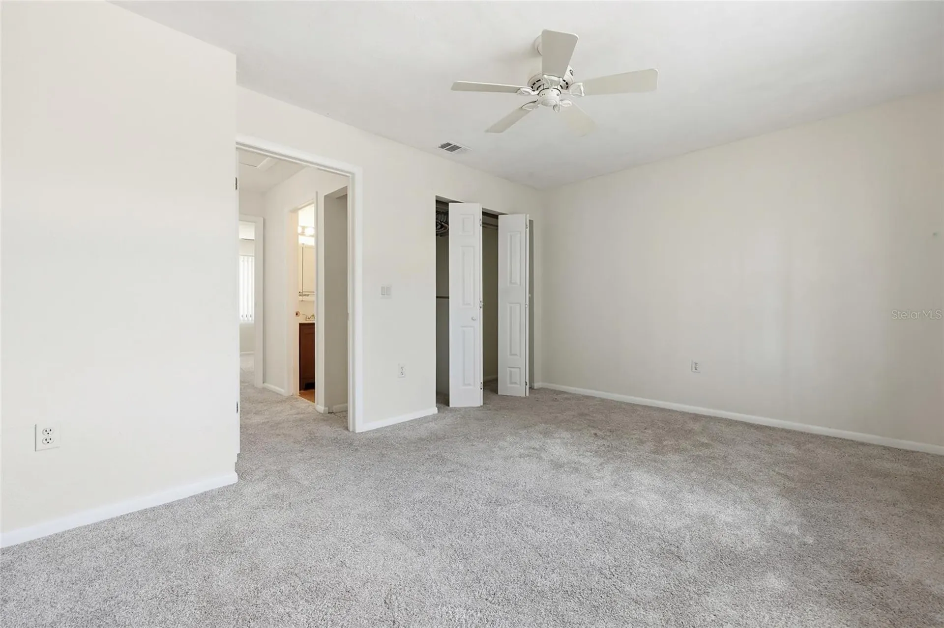 2735 SW 35th Place Gainesville FL 32608