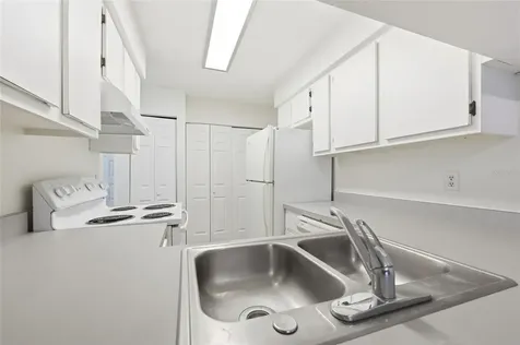 2735 SW 35th Place Gainesville FL 32608