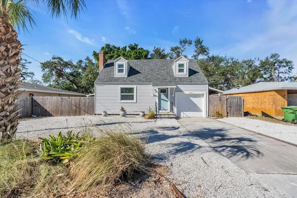 3843 Chapel Drive Sarasota FL 34234