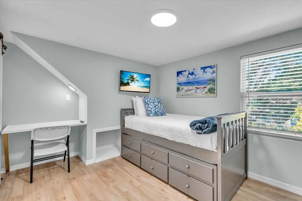 3843 Chapel Drive Sarasota FL 34234
