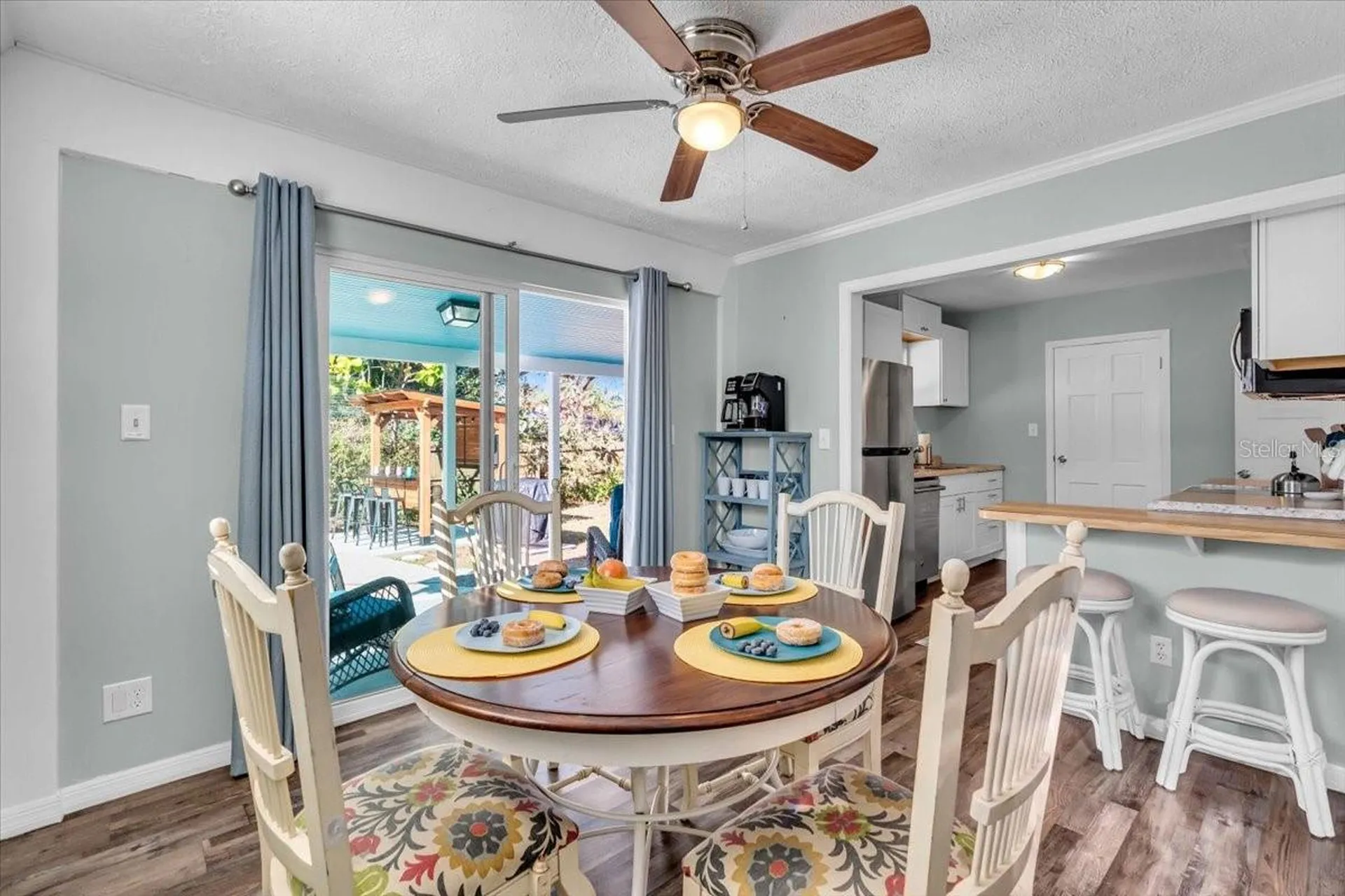 3843 Chapel Drive Sarasota FL 34234