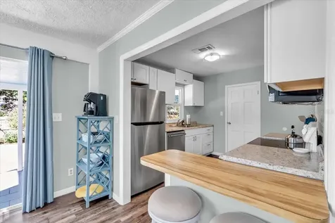 3843 Chapel Drive Sarasota FL 34234