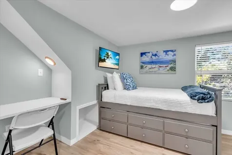 3843 Chapel Drive Sarasota FL 34234