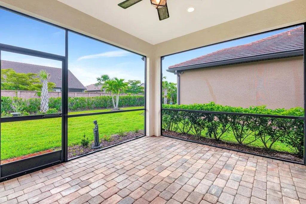16723 Blackwater Terrace Bradenton FL 34202