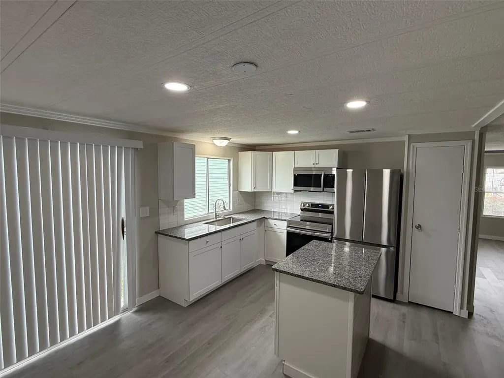 37832 Madeira Avenue Zephyrhills FL 33541
