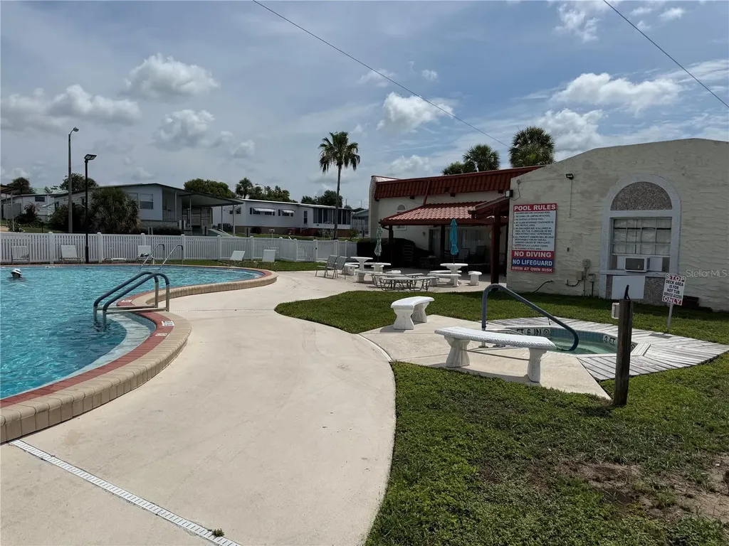 37832 Madeira Avenue Zephyrhills FL 33541