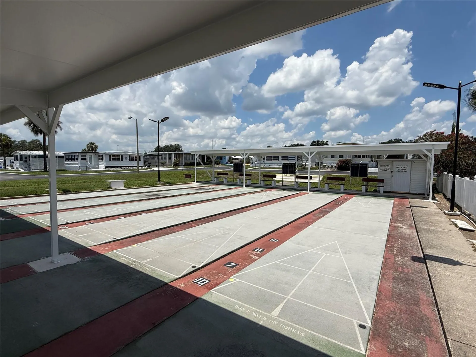 37832 Madeira Avenue Zephyrhills FL 33541