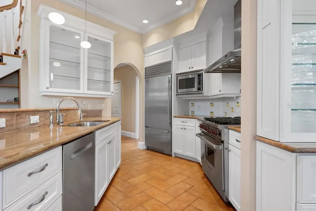 512 77th Street Holmes Beach FL 34217