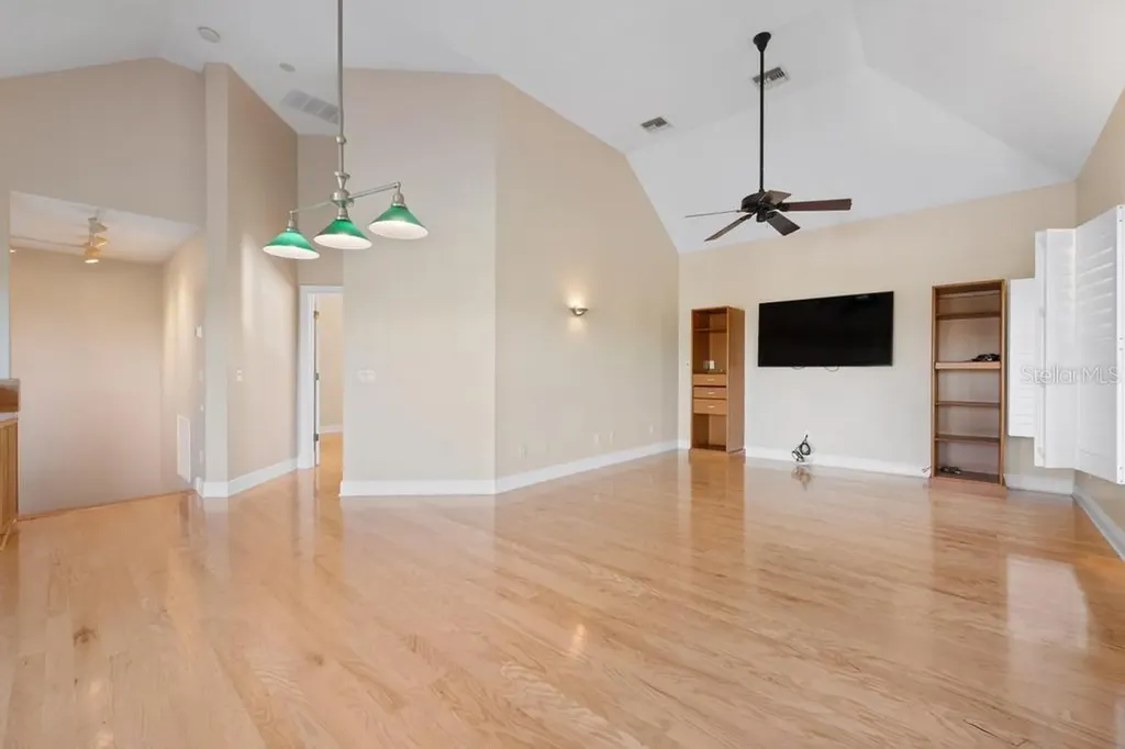 512 77th Street Holmes Beach FL 34217