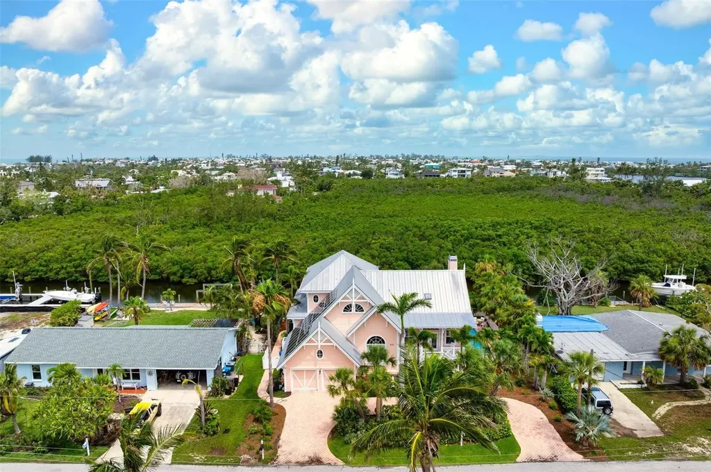 512 77th Street Holmes Beach FL 34217