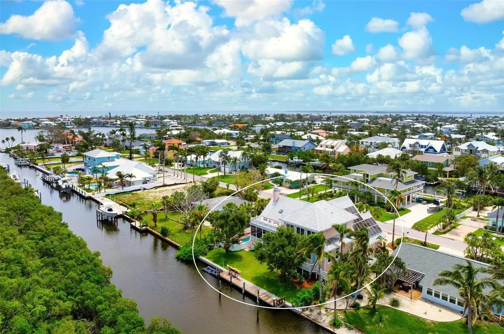 512 77th Street Holmes Beach FL 34217