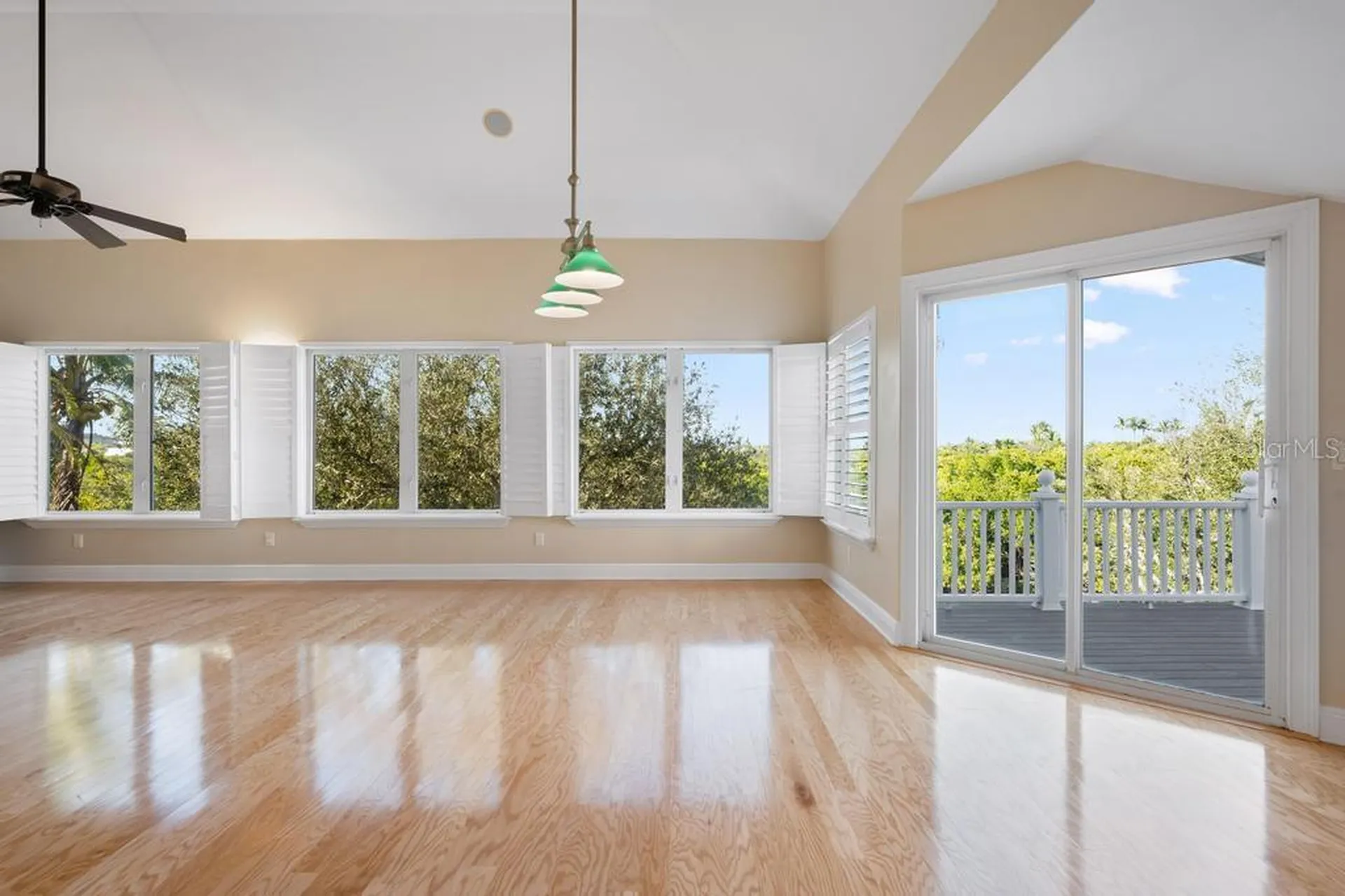 512 77th Street Holmes Beach FL 34217