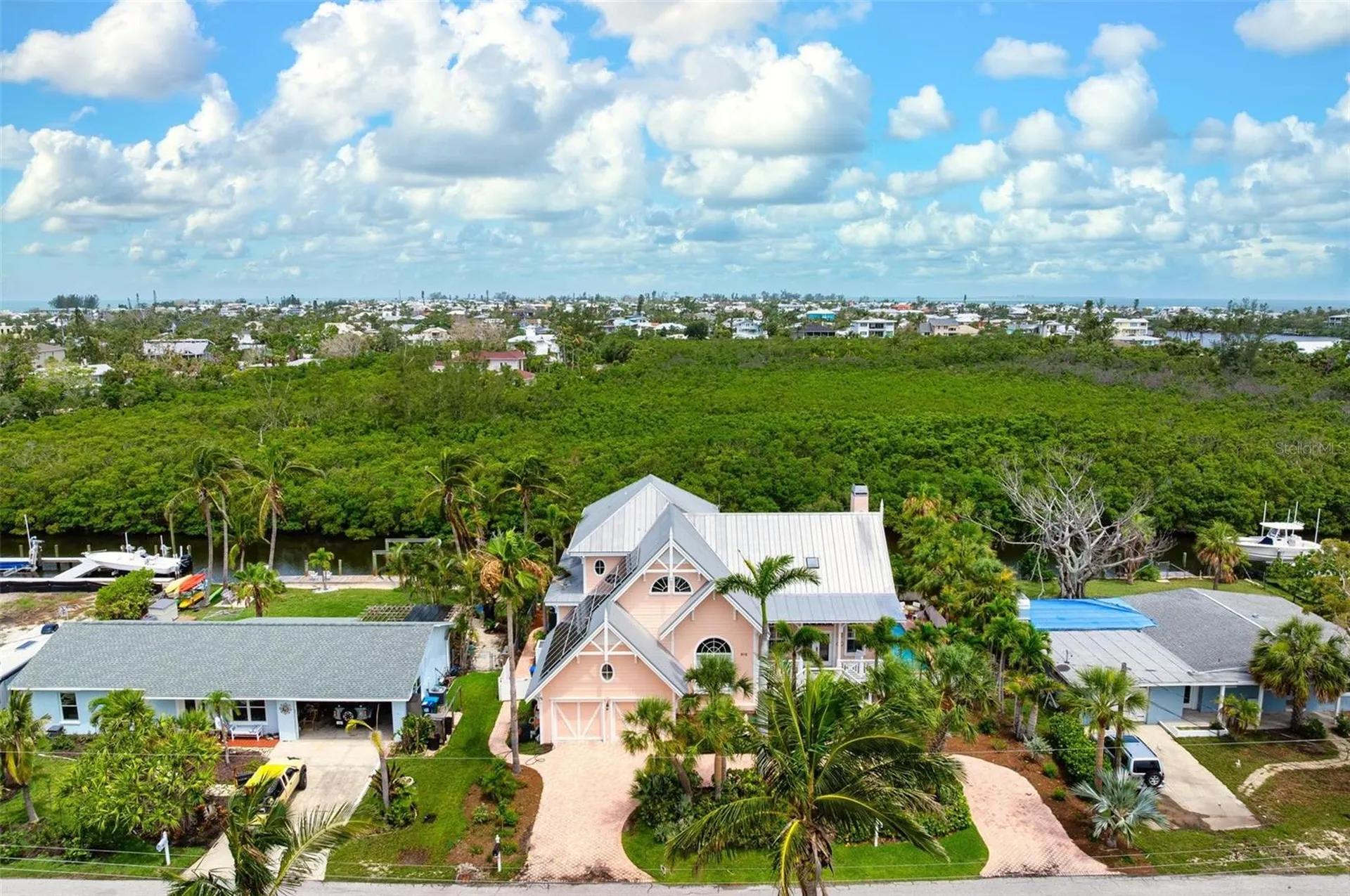 512 77th Street Holmes Beach FL 34217