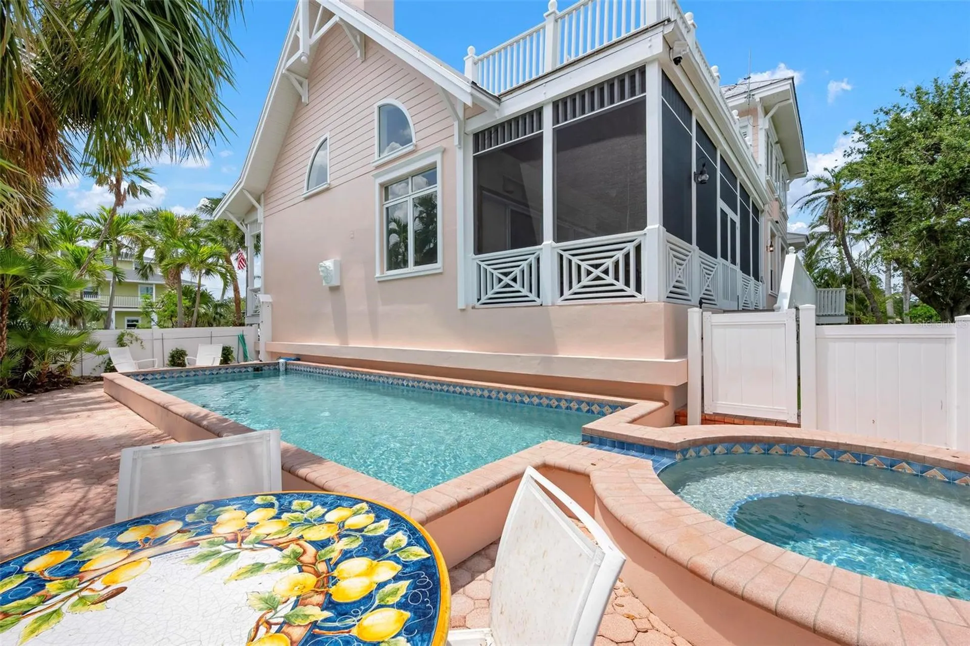 512 77th Street Holmes Beach FL 34217