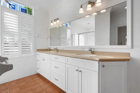 512 77th Street Holmes Beach FL 34217