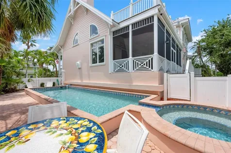 512 77th Street Holmes Beach FL 34217