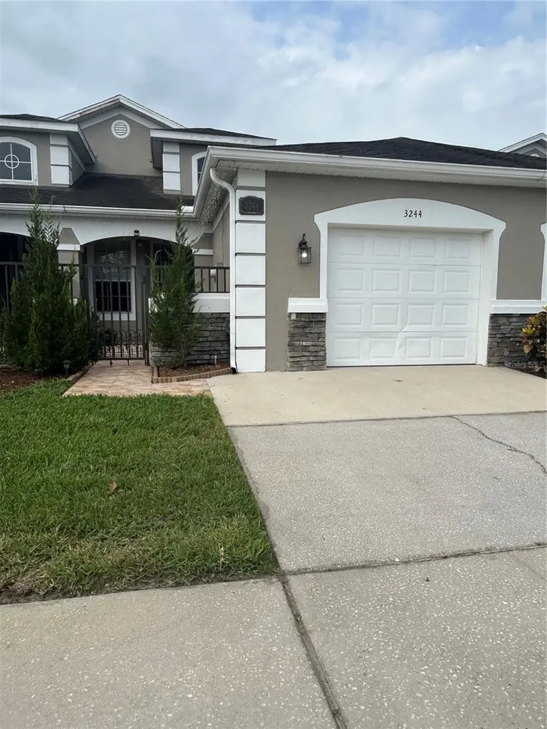 3244 River Branch Circle Kissimmee FL 34741