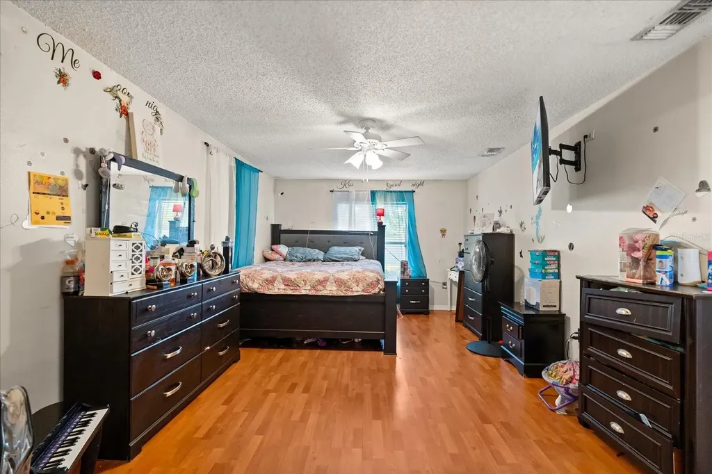 1321 Dunbarton Court Kissimmee FL 34758