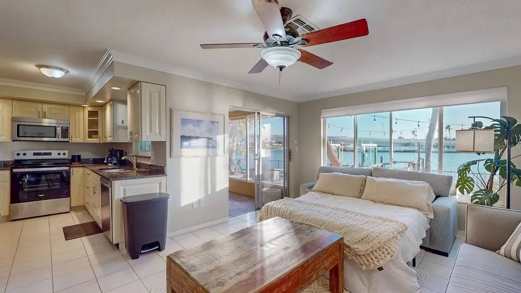 3606 Belle Vista Drive E St Pete Beach FL 33706