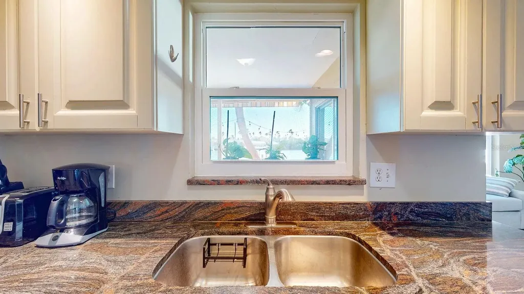 3606 Belle Vista Drive E St Pete Beach FL 33706
