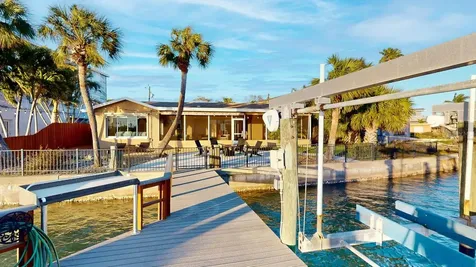 3606 Belle Vista Drive E St Pete Beach FL 33706