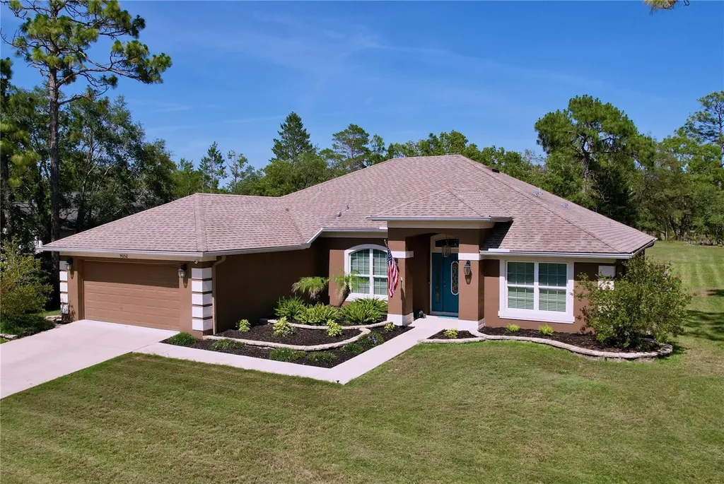 9152 Bunting Road Weeki Wachee FL 34613