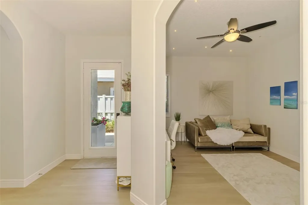 8731 52nd Drive E Bradenton FL 34211