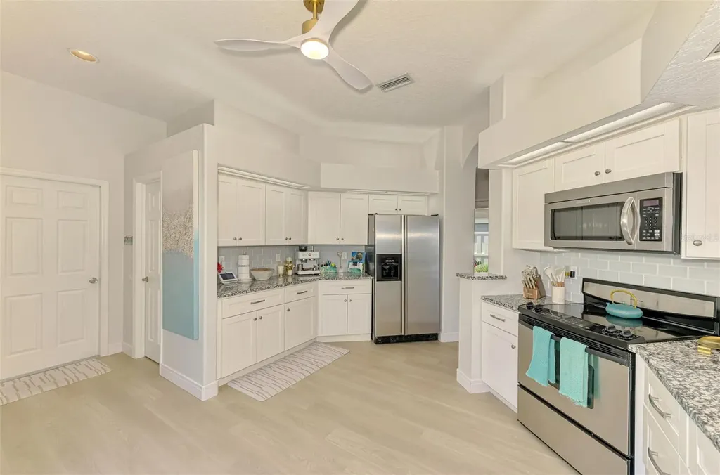 8731 52nd Drive E Bradenton FL 34211