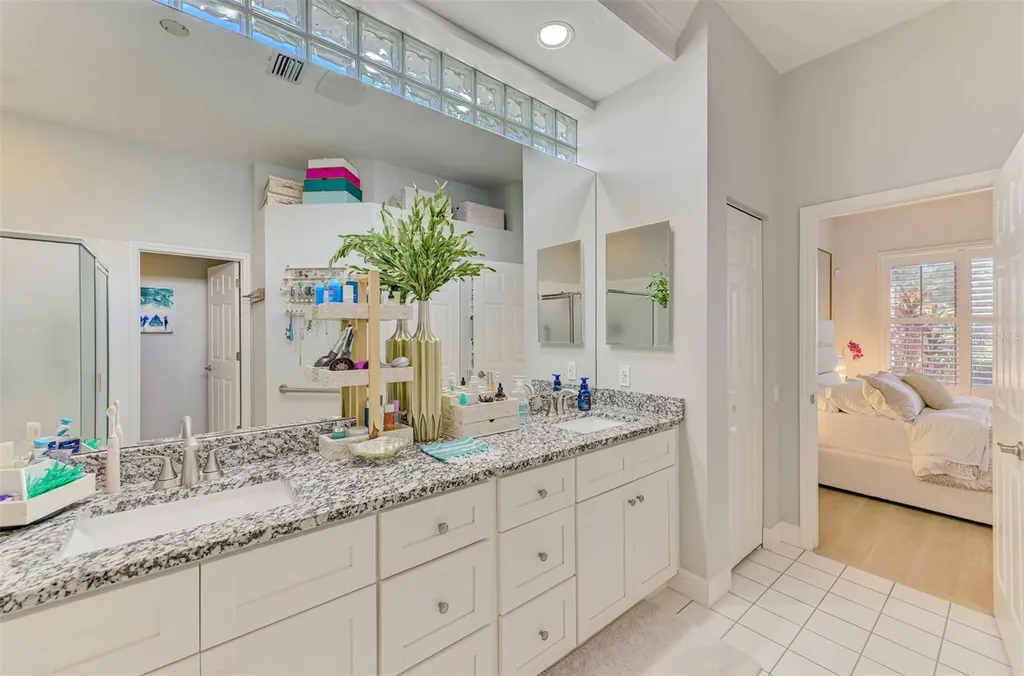 8731 52nd Drive E Bradenton FL 34211