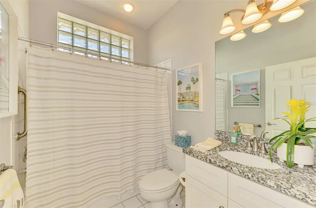 8731 52nd Drive E Bradenton FL 34211