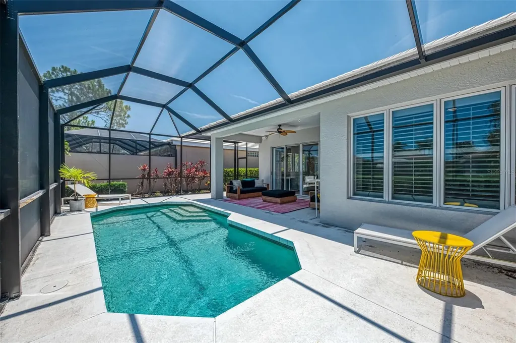 8731 52nd Drive E Bradenton FL 34211