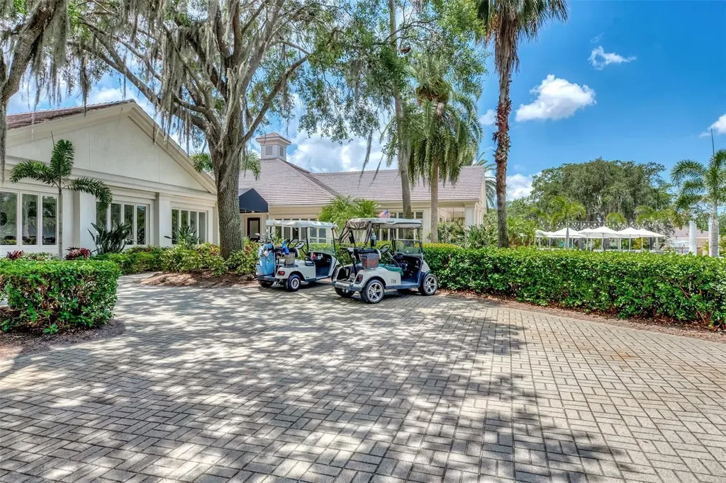 8731 52nd Drive E Bradenton FL 34211