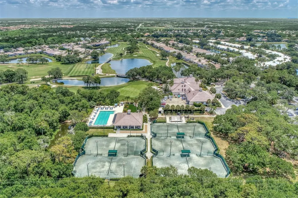 8731 52nd Drive E Bradenton FL 34211