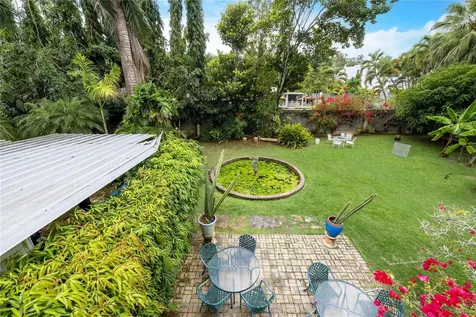 13 Pedrosa Street Garden Hills Guaynabo PR 00966