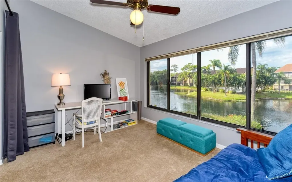 5652 Ashton Lake Drive Sarasota FL 34231