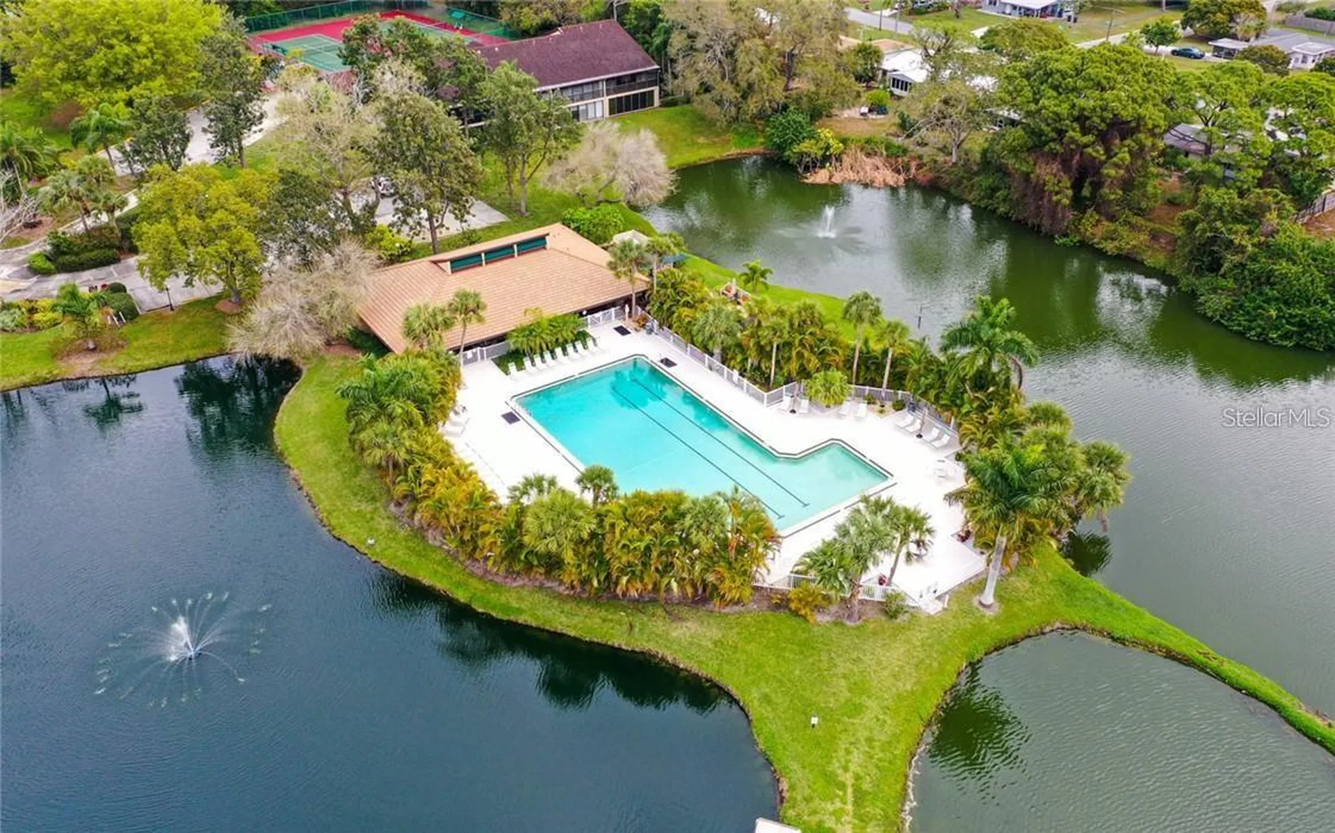 5652 Ashton Lake Drive Sarasota FL 34231